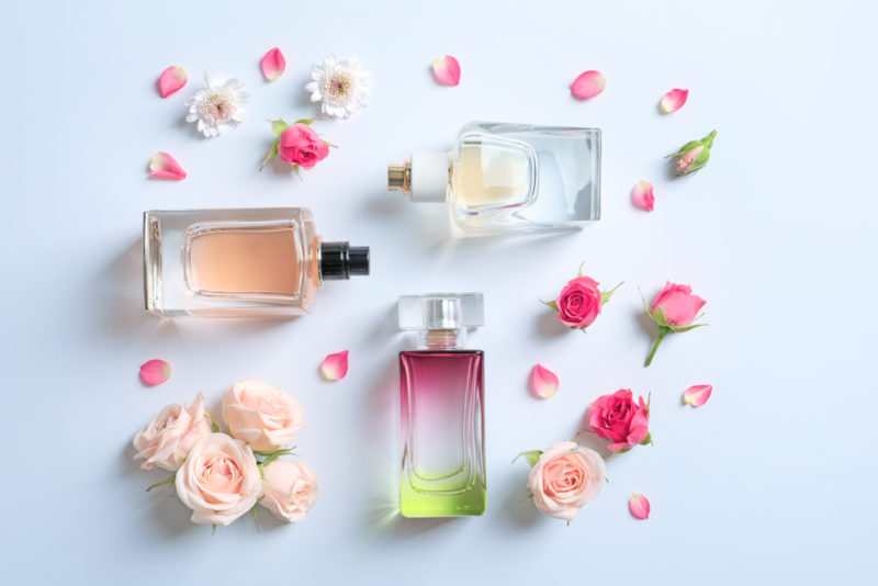 Parfums naturels et/ou bio : 5 fragrances envoûtantes à adopter - Pozette